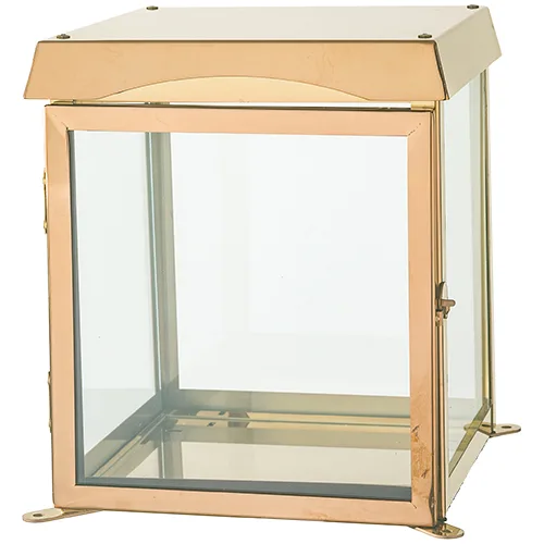 מעמד לנר זיכרון ממתכת וזכוכית זהב 18X22 ס"מ, UK48513, ארט יודאיקה