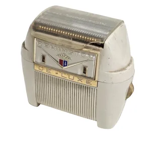 מכונת גילוח חשמלית וינטג'  מדגם - REMINGTON ROLL-A-MATIC