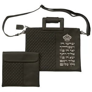 תיק מפואר לטלית דמוי עור שחור אותיות בולטות "וי, UK66470, ארט יודאיקה