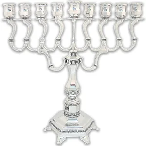 חנוכייה "יהלום" צפוי ניקל 28X28 ס"מ, UK41606, ארט יודאיקה
