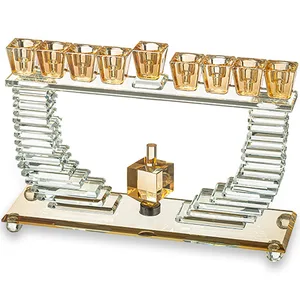 חנוכייה קריסטל שקוף זהב עם סביבון 19X28 ס"מ, UK80386, ארט יודאיקה
